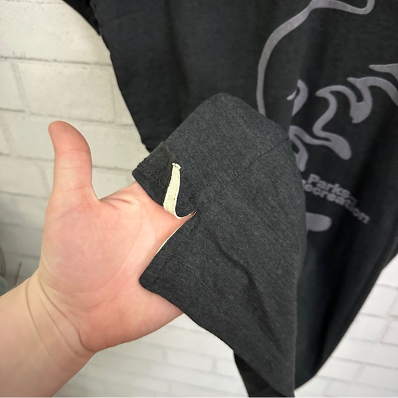 POPFUNK Official Parks & Rec Mouse Rat Adult Unisex Tee - Picture 7 of 7